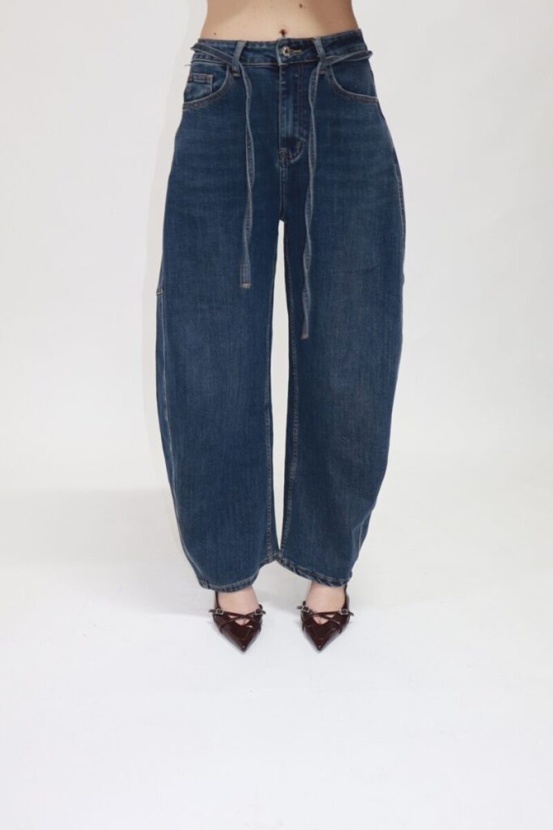 Jeans barrel